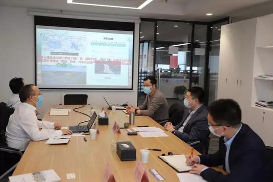 中白航天高新技術(shù)產(chǎn)業(yè)研發(fā)中心到訪(fǎng)能源金貿(mào)區(qū)，共商新興能源技術(shù)研發(fā)新藍(lán)圖